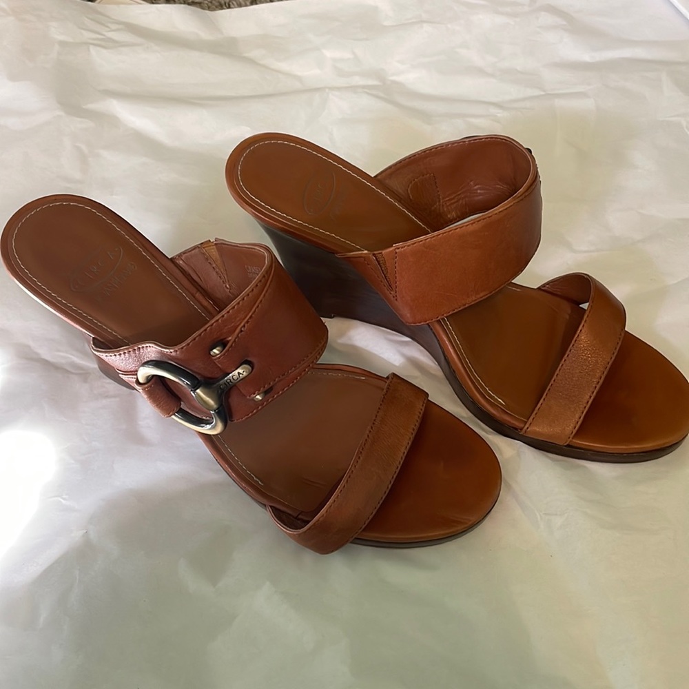 Circa Wedges